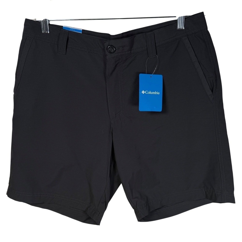 Columbia NWT Forest II Short Men 32 Black Gorpcore Hike Tech Utility Minimal‎